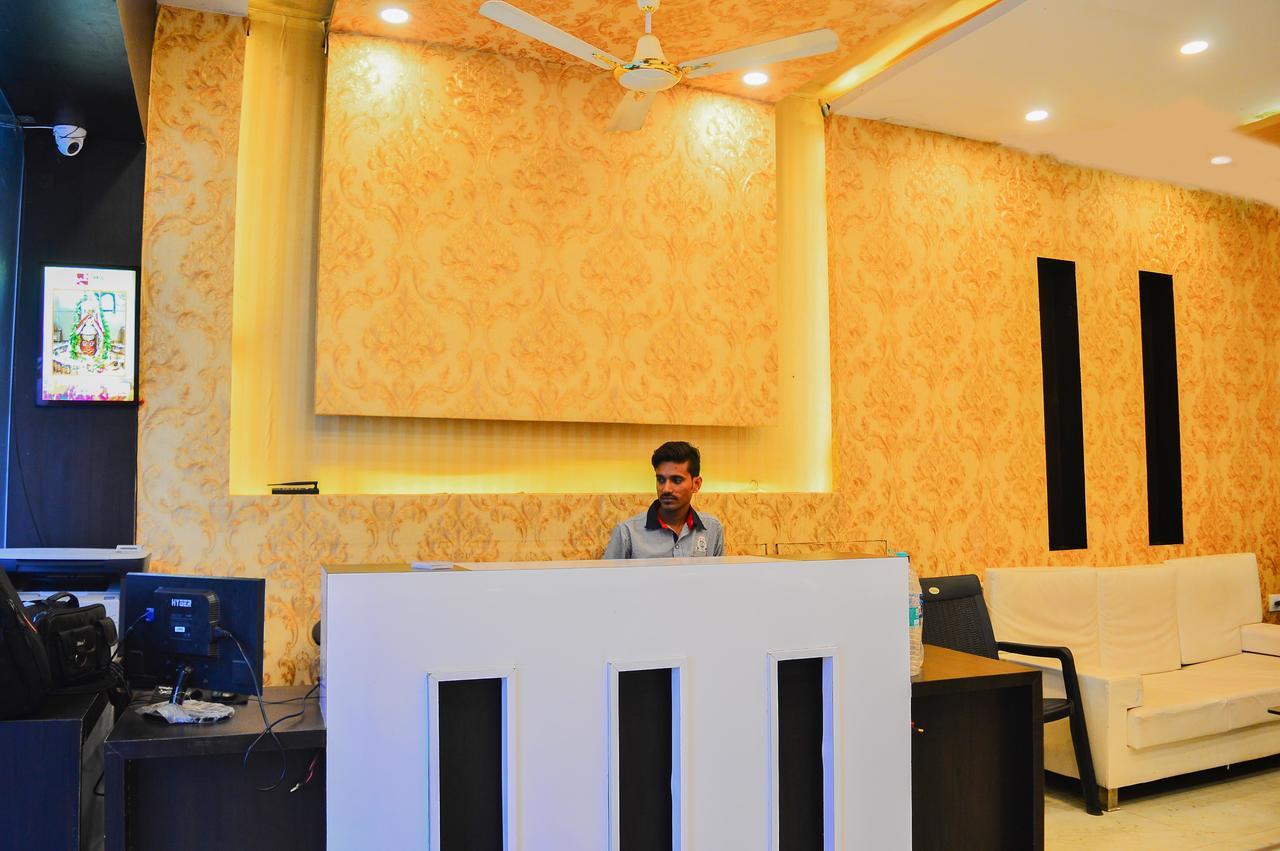 Hotel City Palace Ujjain Exterior photo