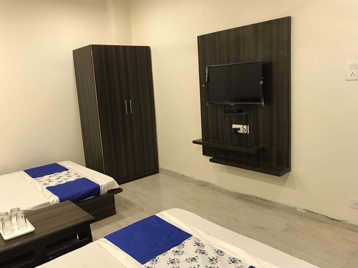 Hotel City Palace Ujjain Exterior photo